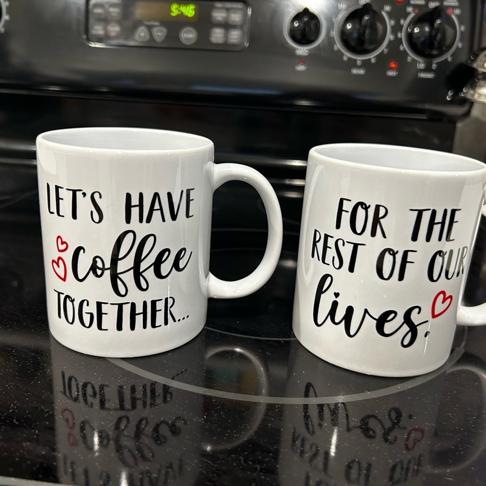 White Ceramic Mug Set